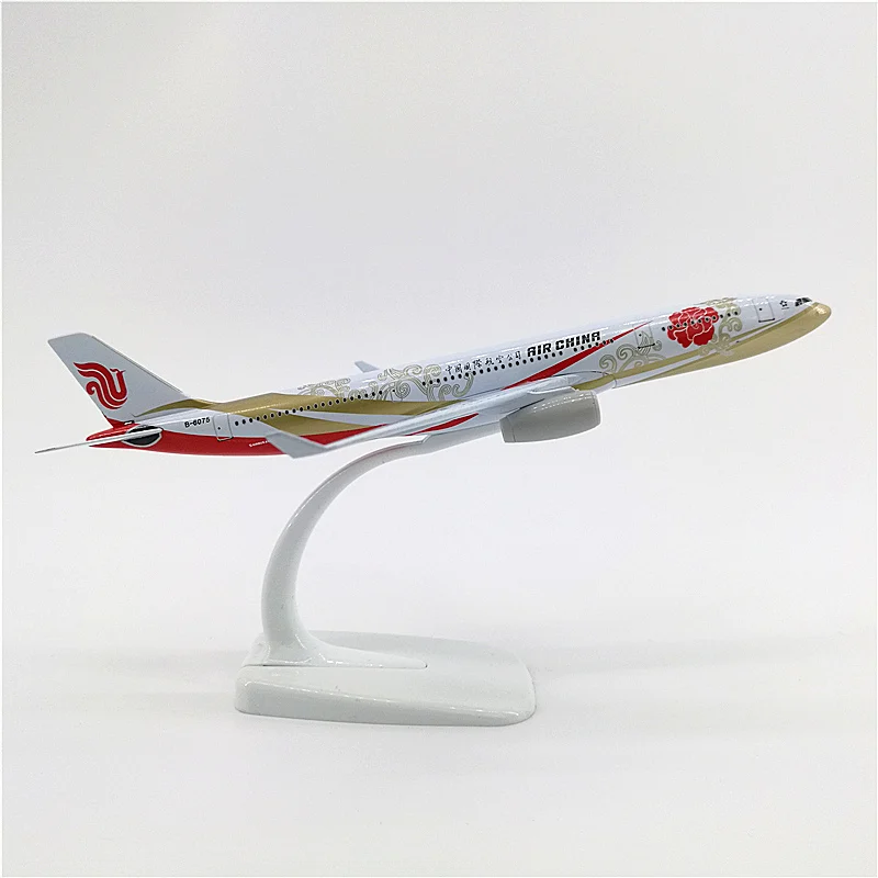 

20CM Airplane Air China Airline Airbus A330 Model Diecast Aircraft Airplanes Kids Gifts Collectible Display