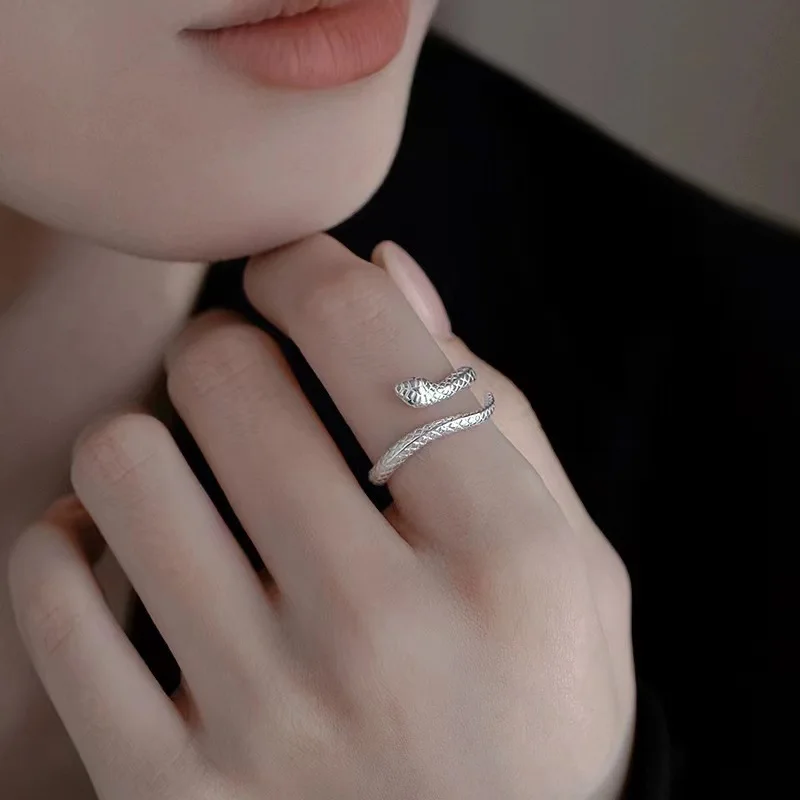 

Silver plating Adjustable Snake Ring For Women Exquisite Snake Scales Ring Jewelry Party Gifts Banquet Dress Accessories