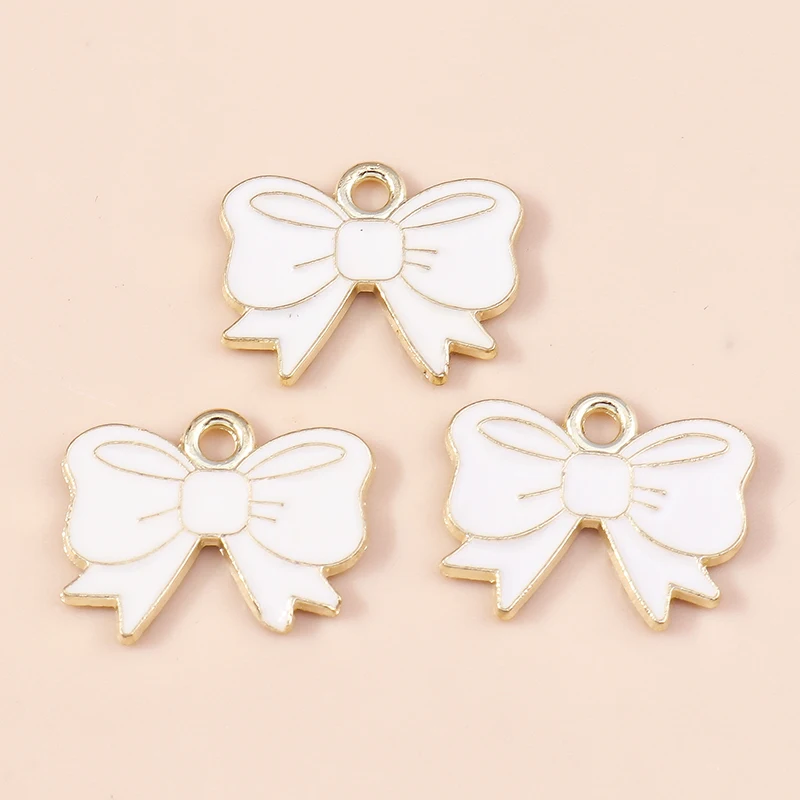 10 stks 18*14mm 5 kleuren Cartoon Emaille Lint Strik Bedels voor Oorbellen Kettingen DIY Handgemaakte Sieraden Maken accessoires