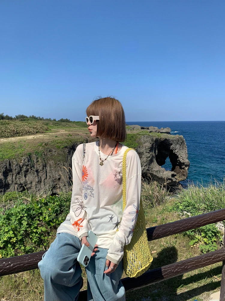 Sakura Lazy Day Hand-drawn Graffiti Cartoon Long-sleeve Sun Protection T-shirt Loose Semi-transparent Cover-up Top for Women