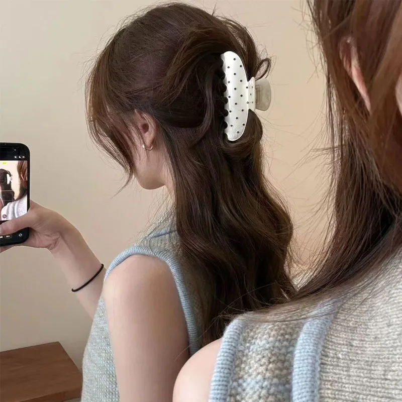 Thumbnail 4 - #27 Metal Hair Clip Sets Comparison Guide