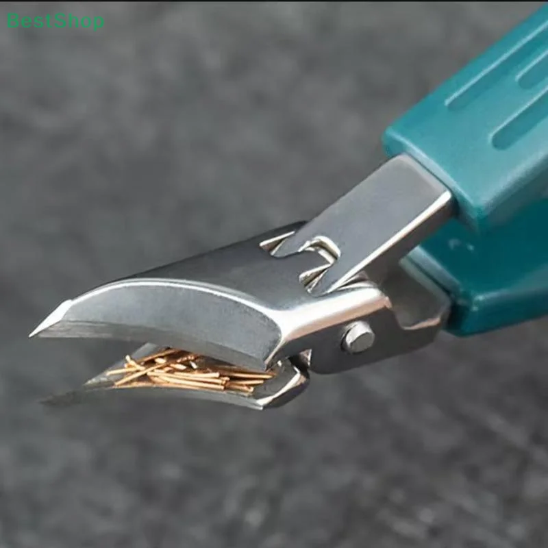 ☆ ☆ 25 °   ماكينة قص الأظافر المنحنية ذات الفم المائل من الفولاذ المقاوم للصدأ ومزيل للبشرة المضاد للرذاذ