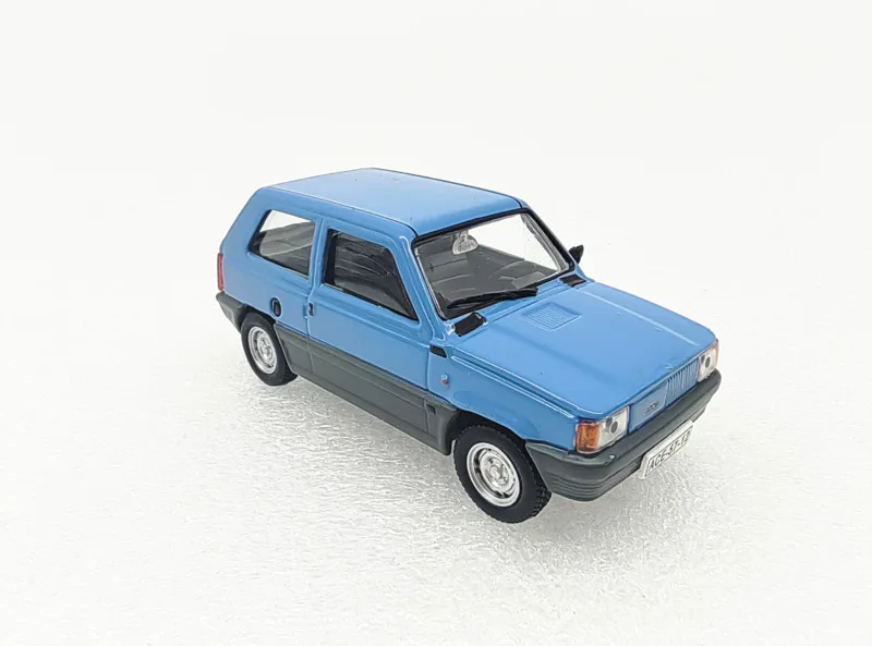 1/43 nouveauté prix spécial moulé sous pression en métal italien 1990 Vintage 4x4 modèle de voiture classique meubles affichage Collection cadeau jouets