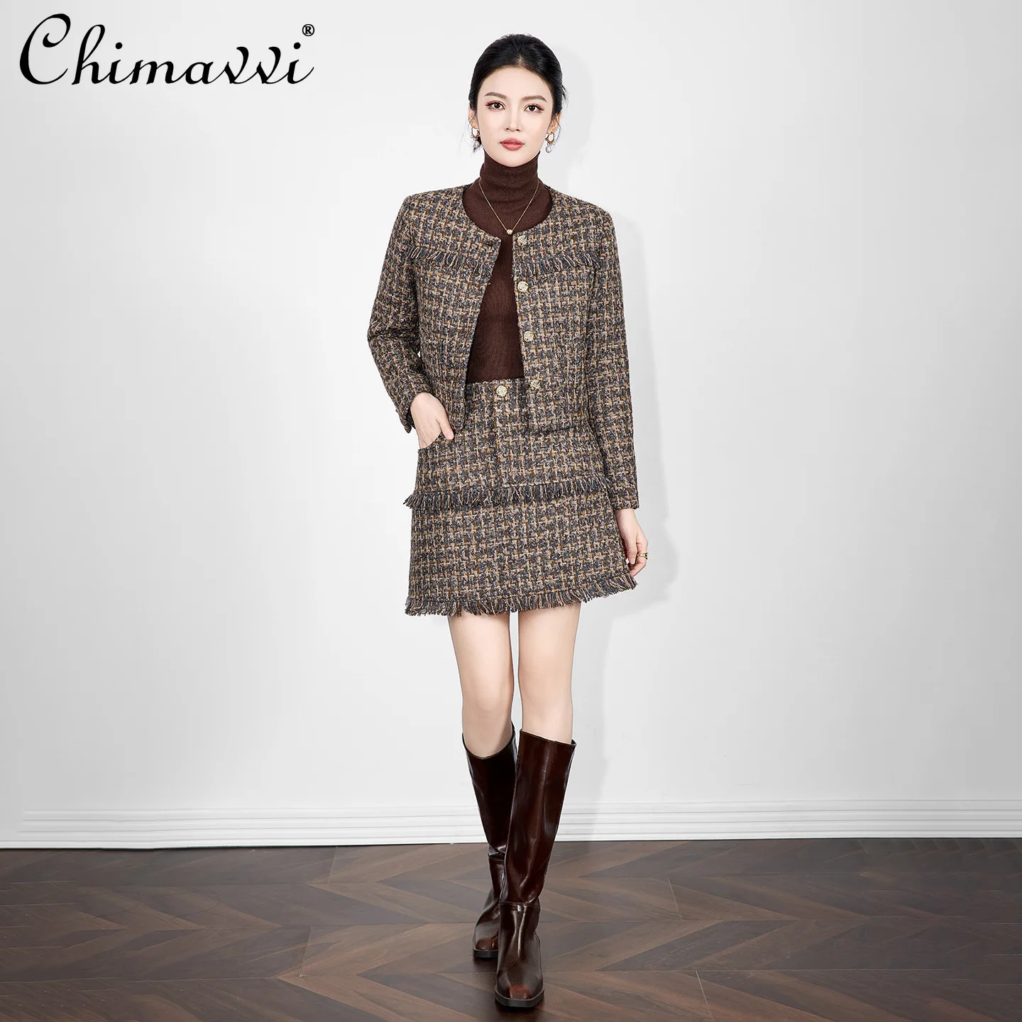 

Элегантный французский твидовый короткий жакет с круглым вырезом и длинными рукавами, облегающие мини-юбки с высокой талией, комплект из двух предметов для женщин, осень