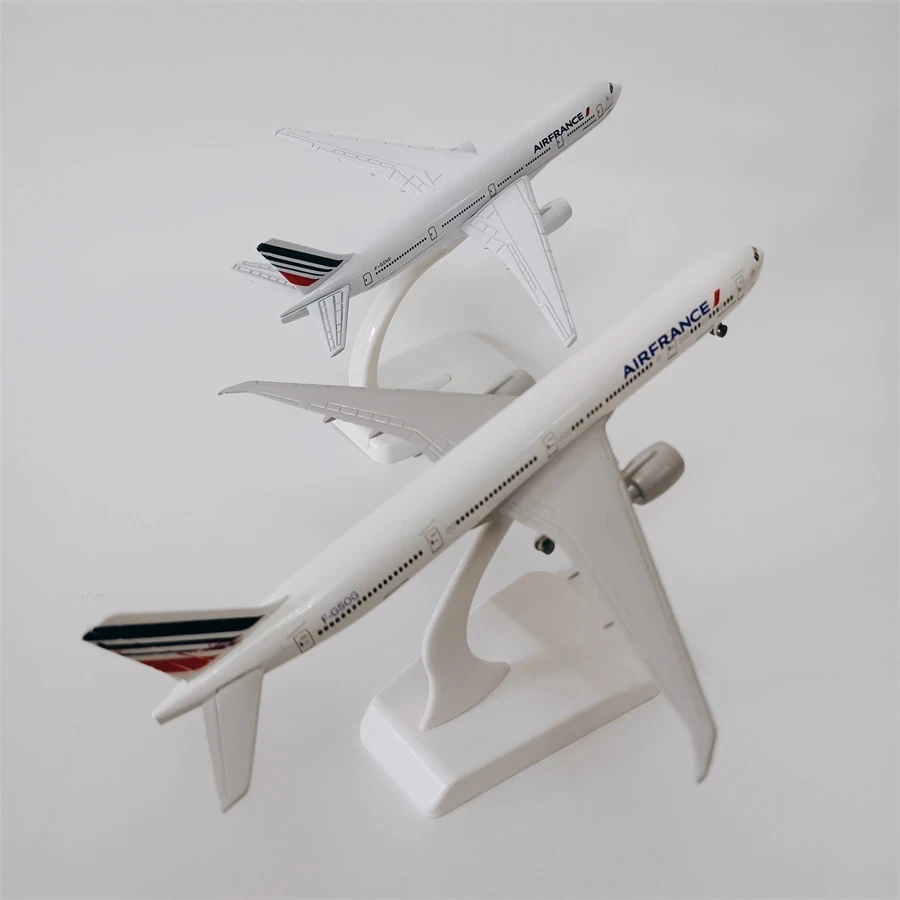 

20cm B777 Air France Model Plane 1/400 Scale Metal Airplane Model Diecast Air Plane Model & Wheels Landing Gears Collection
