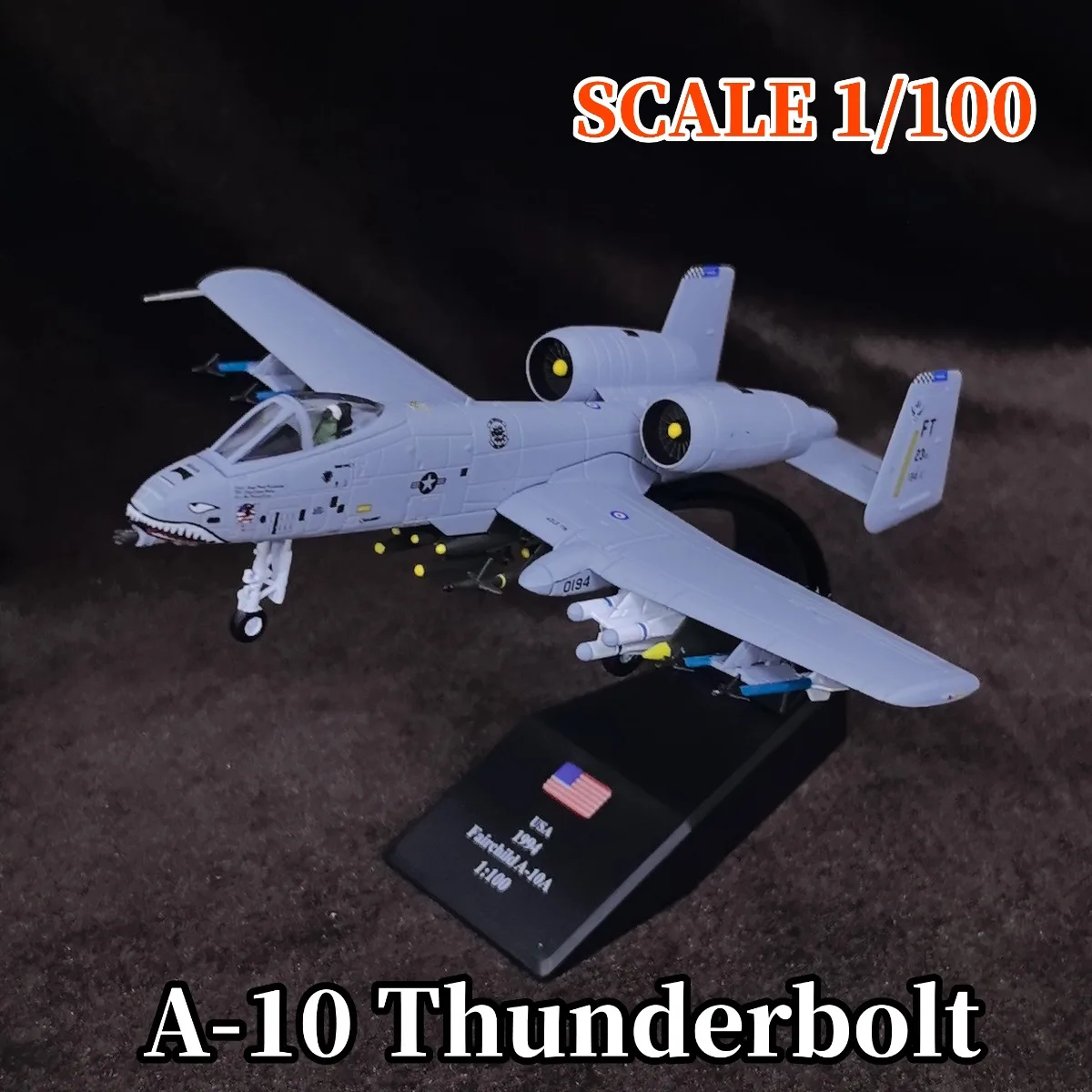 

Scale 1:100 A-10 Thunderbolt II Fighter Model Military Aircraft Replica Aviation World War Bomber Plane Collectible Toy