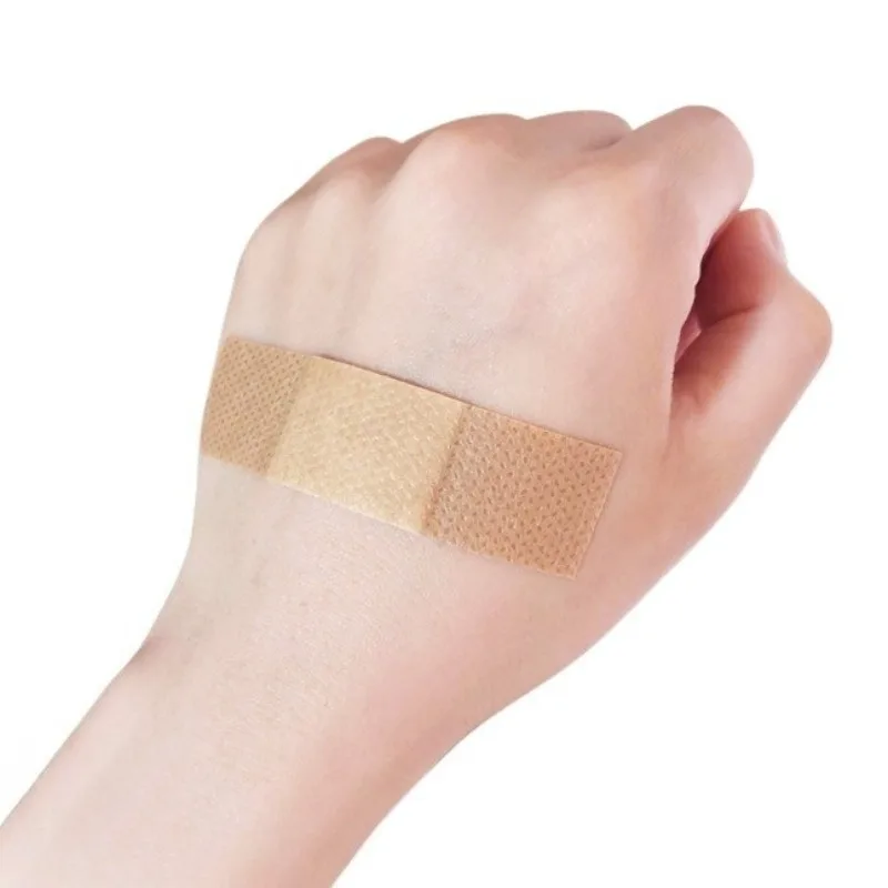 

50 шт./компл., дышащий пластырь, повязка на рану, пластырь для первой помощи, аварийные клейкие бинты, лента для кожи