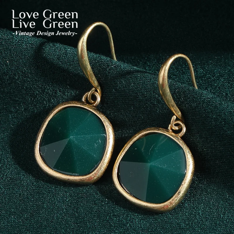 

Vintage Emerald Green Crystal Drop Earrings Woman Square Hook Gold Color Retro Elegant Designer Gift Mother Day 2025 Trends