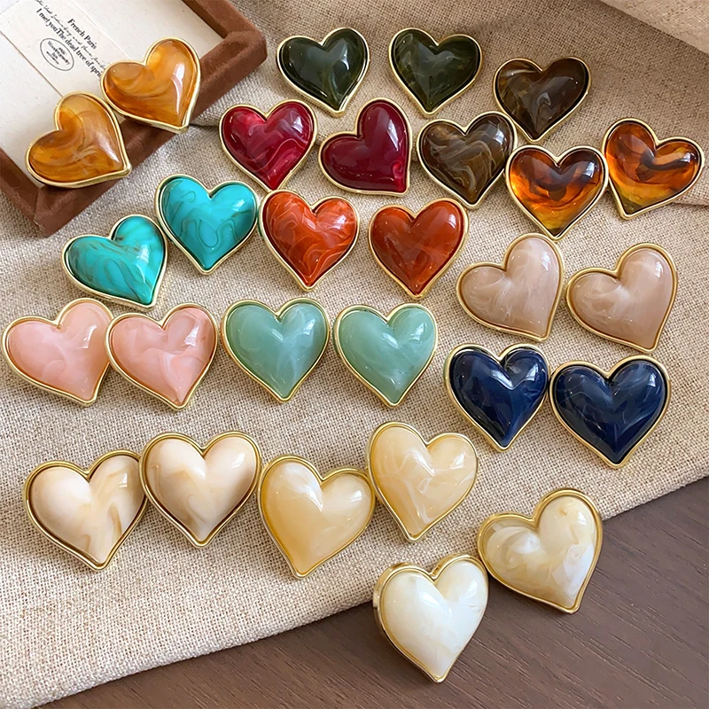 Vintage Elegant Big Acrylic Love Heart Charm Stud Earrings Women Fashion Texture Temperament Multicolor Earrings Daily Jewelry