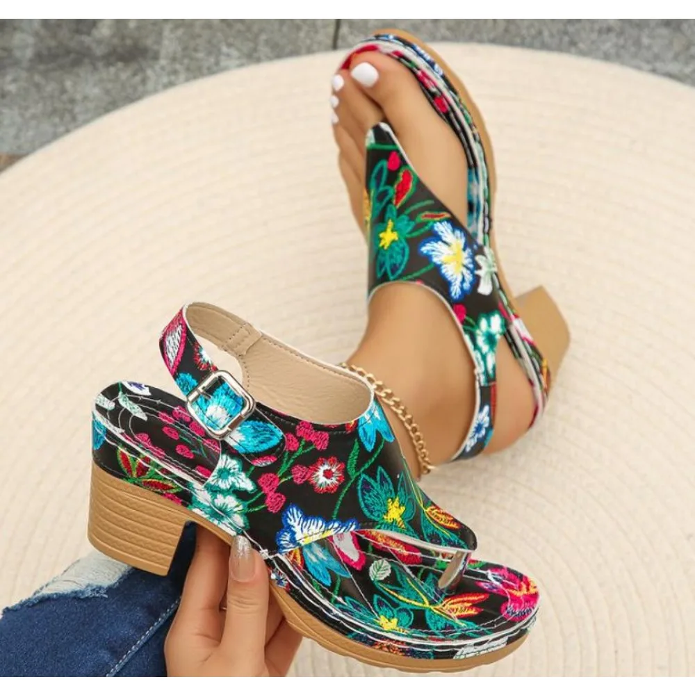 

New Summer Print Fashion Women's Sandals 2025 Casual Buckle Clip Toe Shoes for Women Wedges Platform Sandals Женские Сандалии