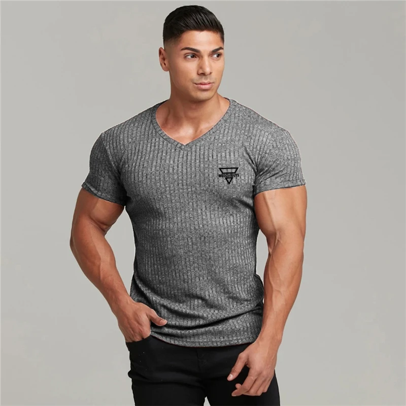 Men Bodybuilding V Neck Short Sleeve Shirt Gym Fitness Muscle Slim Fit Knit Strips T-shirt Breathable Quick Dry Summrt Clothing