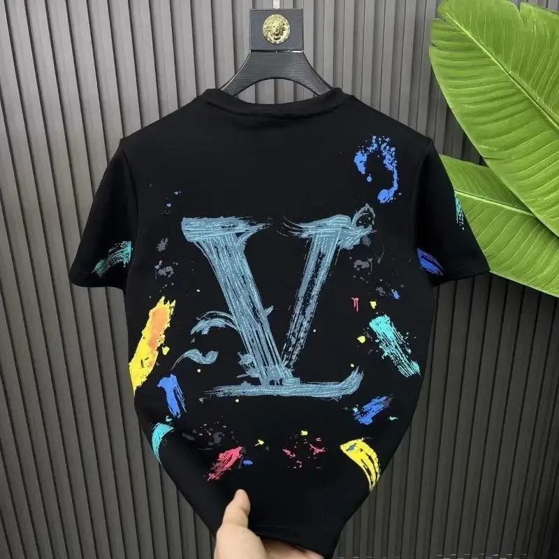 

Spring new men's high-end graffiti printed short sleeved T-shirt 2025 new summer trend loose American half sleeved shirt