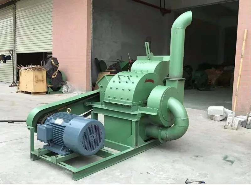 Portable Wood Branch Chipper for Widely Usage on Sales Corncob crusher with dust collector Durable Build Easy to Use