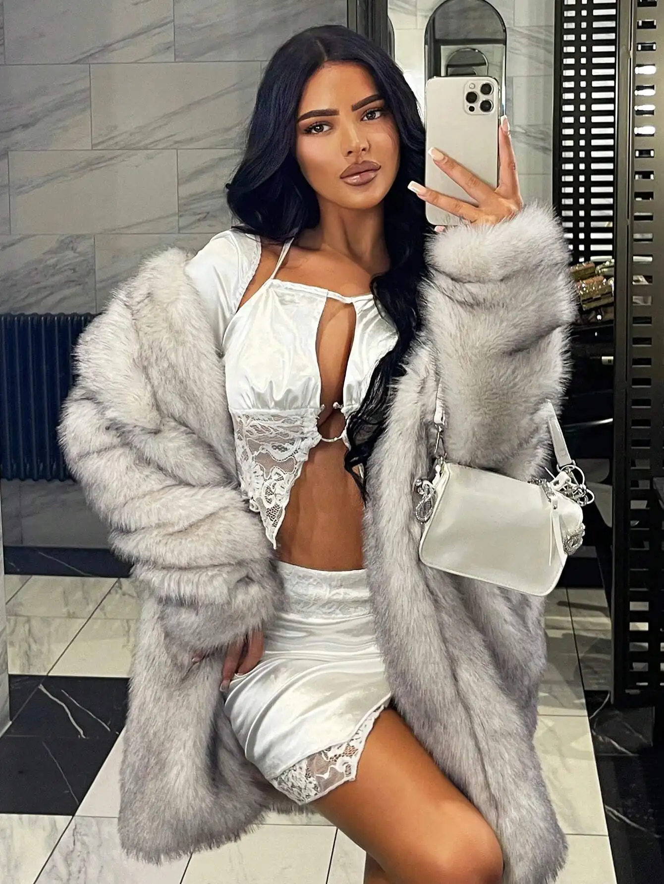 Abrigo peludo con frente abierto para mujer, ropa de abrigo sexy de invierno con piel sintética de felpa, manga larga, estilo lujoso