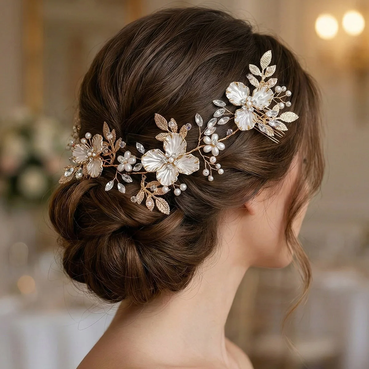 

Latest Gold Handmade Pearl Flower Hair Comb Beautiful Rhinestone Hair Clip Bridal Headdress Wedding Accessories