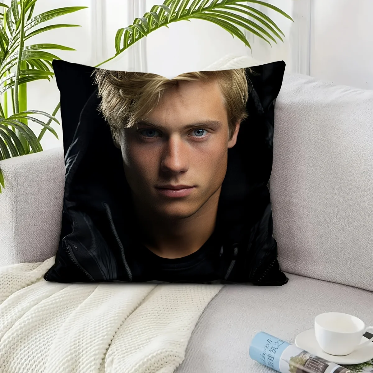 Customized photo pillow, short plush single-sided printed cover 18 x 18 inches, customizable for personal or favorite actor, sin