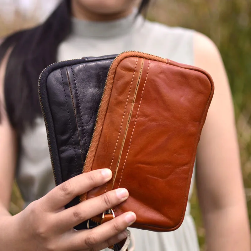 AETOO Vintage leather women\'s purse Hand wrap Plant tanned top layer cowhide large capacity mobile phone bag Fashion portable st