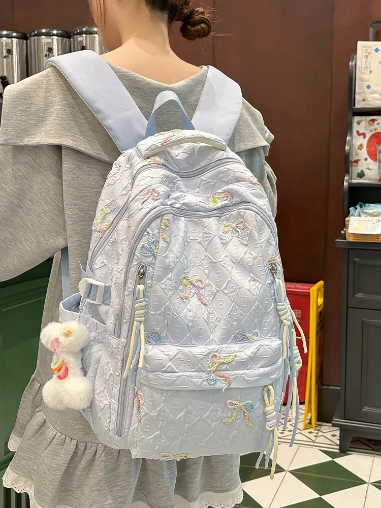 대용량 백팩 가벼운 여행 친화적인 학생용 숄더백 높은 미적 가치의 학교 가방 통근 스타일 나일론 소재