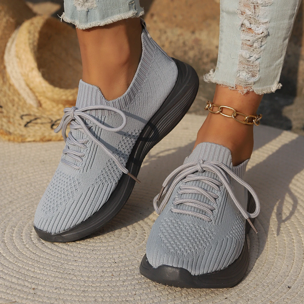 

*Summer New Round Toe Comfortable Mesh Thick Soled Women's Shoes Fashionable Hot Selling Breathable Elegant Casual Shoes