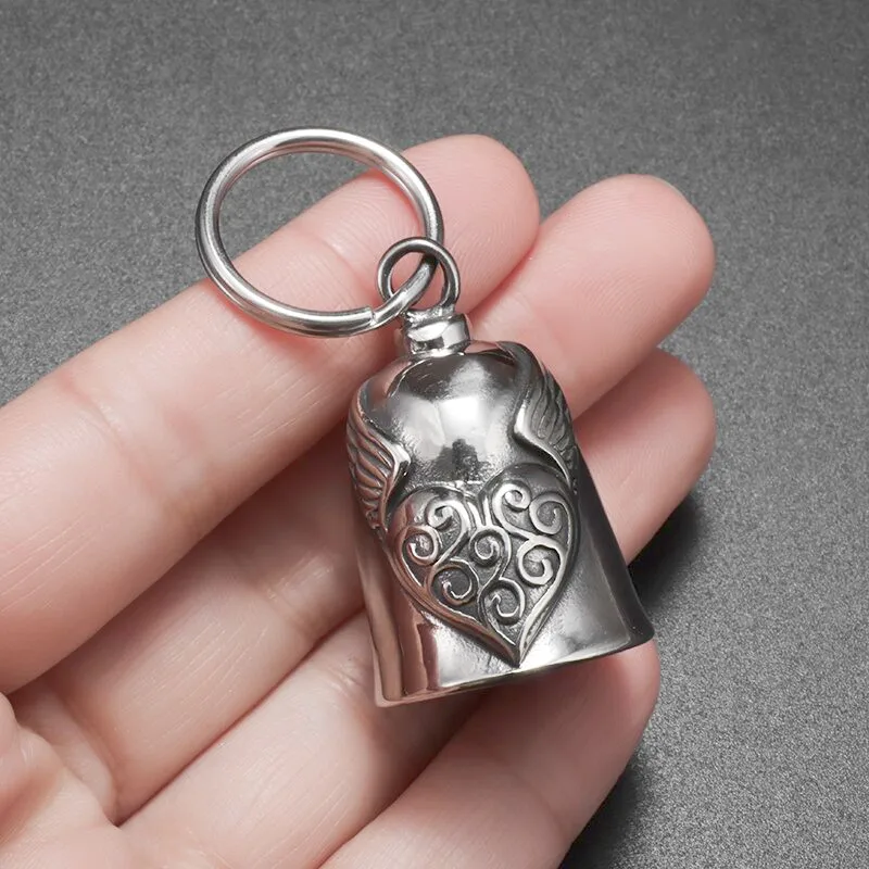 Retro Punk Angel Wings Romantic Heart-Shaped Love Bell Keychain Motorcycle Riding Amulet Pendant Rock Party Jewelry Accessories