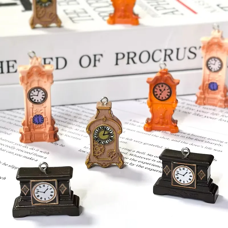 4pcs Classical Vintage Pendulum Clock Alarm Clock Resin Charms DIY Earring Necklace Keychain Pendant Jewelry Make Accessories