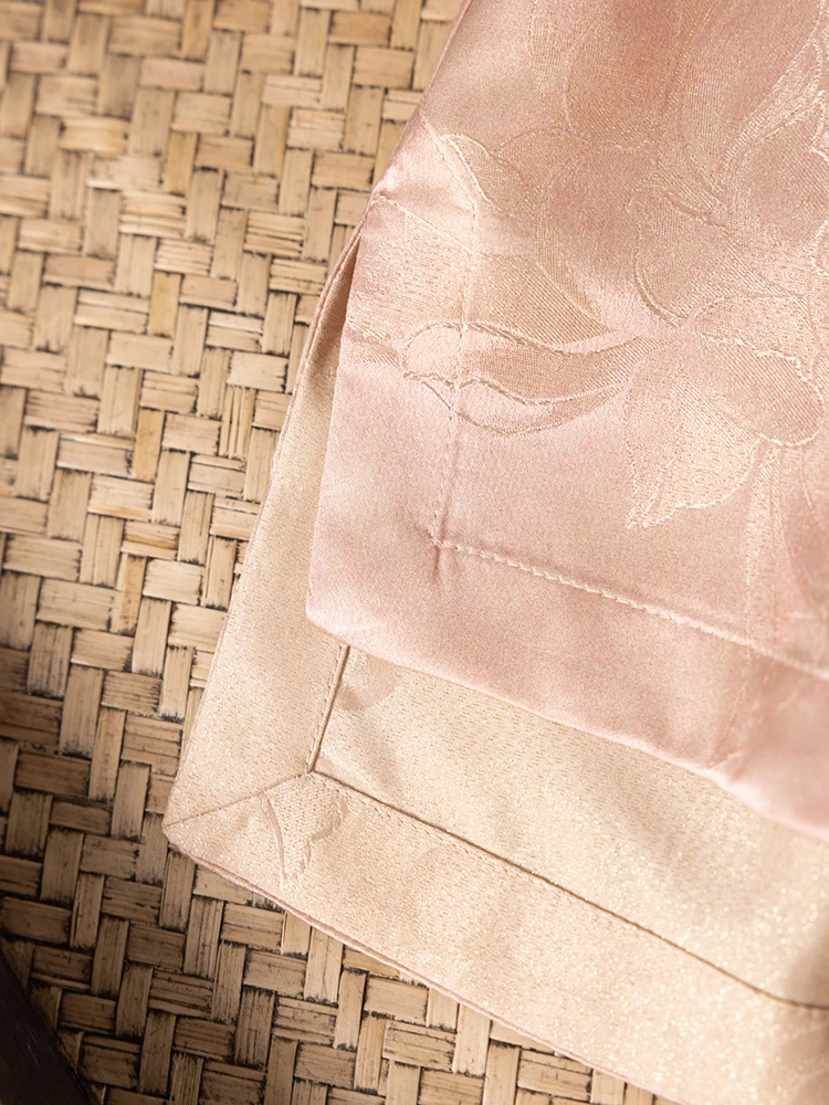 Crane and Ancient Pine Print Versatile Temperament Comfortable 90% Natural Mulberry Silk 10% Gold Leather Long Sleeved Shirt