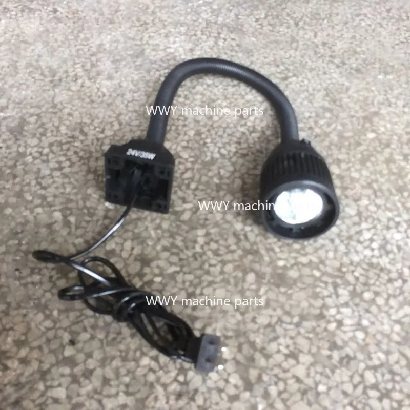 1PC Quartz Lamp with Base 24V 35W, Vertical Milling Machine Replacement Parts