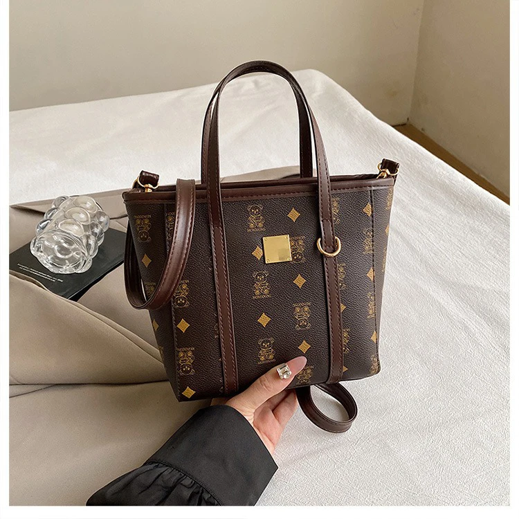 Elegante Retro-Mode Bucket Bag für Damen Einzigartiges Nischendesign Stilvolle Trendige Schultertasche für den Büroweg 2025 – Detail 6