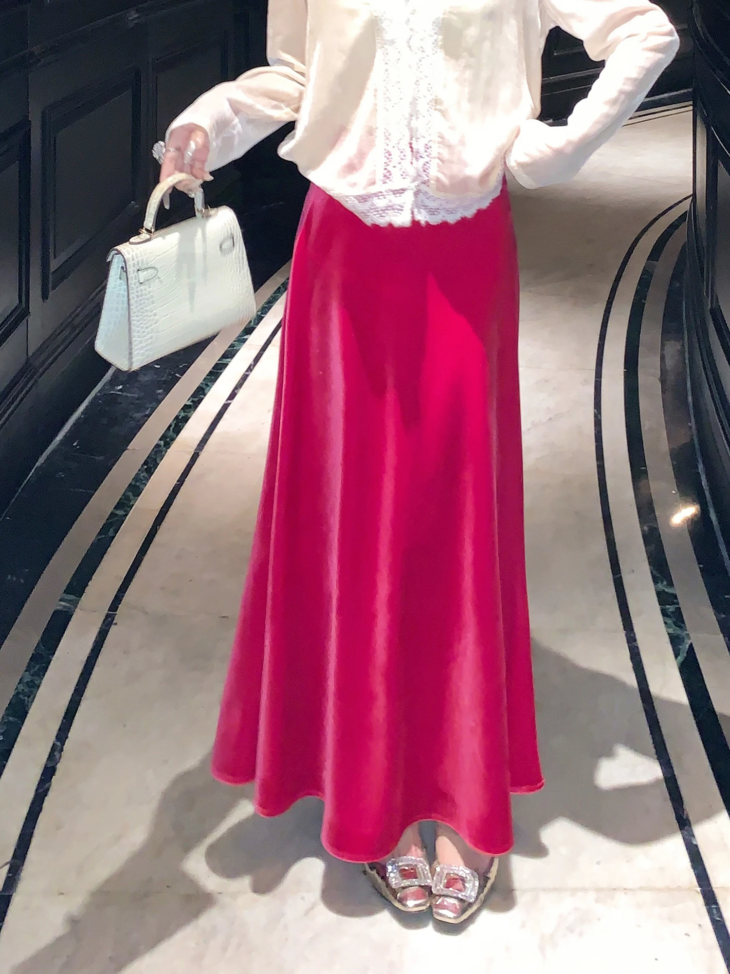 

Новая китайская женская юбка-русалка макси из бархата с высокой талией, универсальная, однотонная, повседневная, осенняя, модная