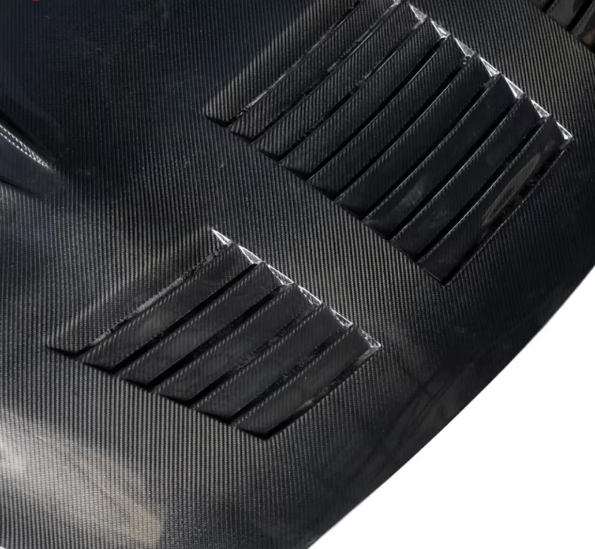 Lightweight Carbon Fiber Engine Hood 2008+ R35 Front Bonnet Car Exterior Body Replacement KitsCar Parts And Car Kits