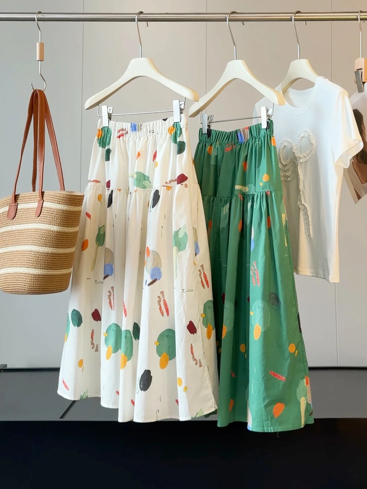 Harajuku Preppy Navy Blue Abstract Floral Print Tiered Midi Skirt Elastic Waist A-line Casual Country Summer Skirt For Women
