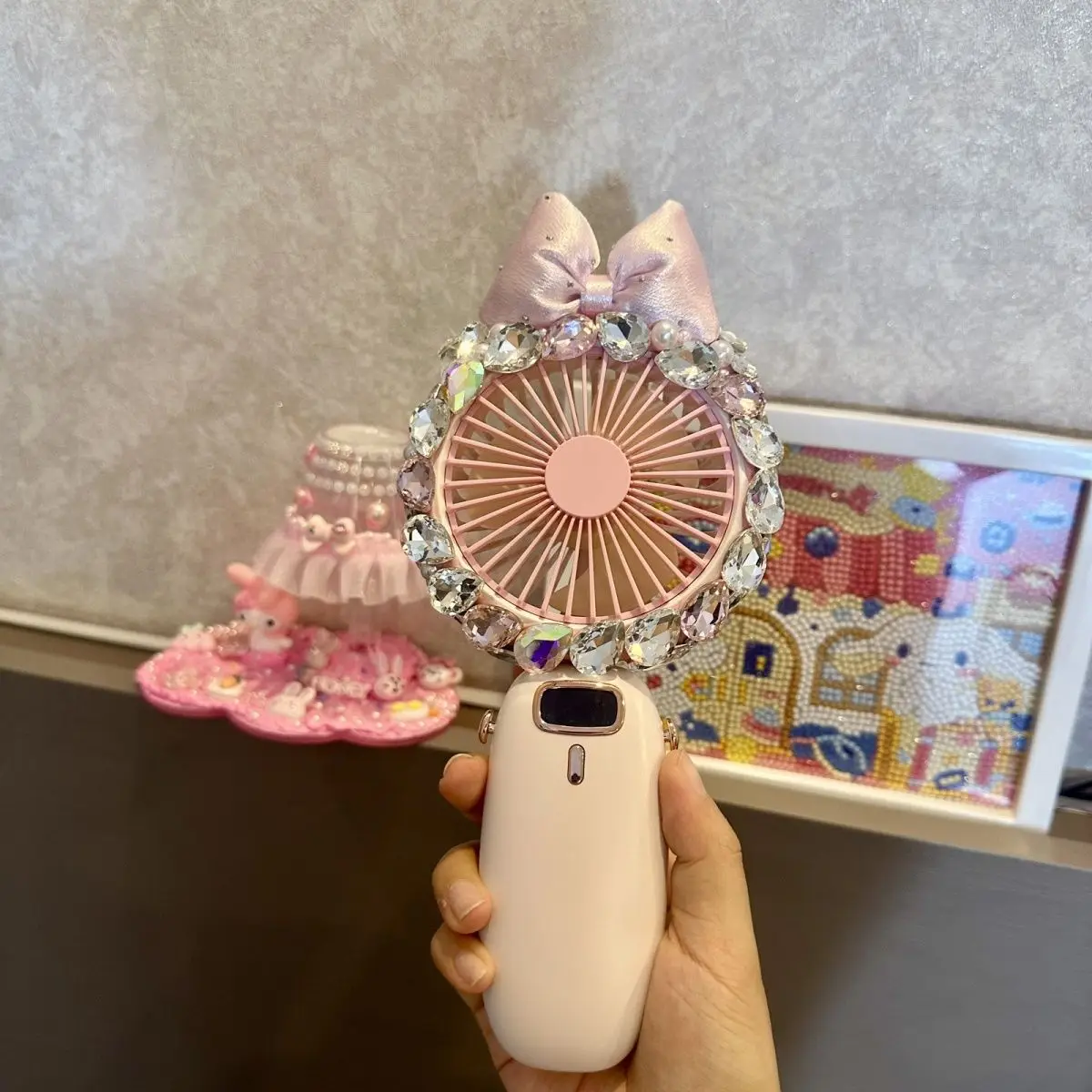 

Kawaii Sanrio Hello Kitty Handheld Fan Anime Cartoon Cute Diamond Studded Bow Shining Brightly Hanging Neck Fan Girls Gifts Toys