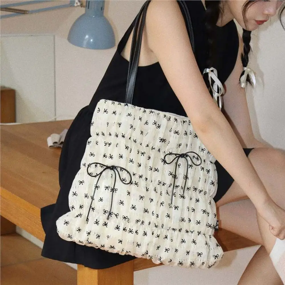 

Large Capacity Bow Tote Bag Pleated Design Top Handle Travel Shoulder Handbag Korean Style Bow Design Portable Crossbody Bag