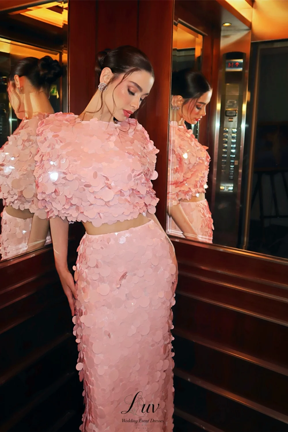 Luv Sexy Pink Sequin Two Piece Round Neck Crop Top Mermaid Long Evening Dress Elegant Formal Prom Gown For Party 2027 Customized