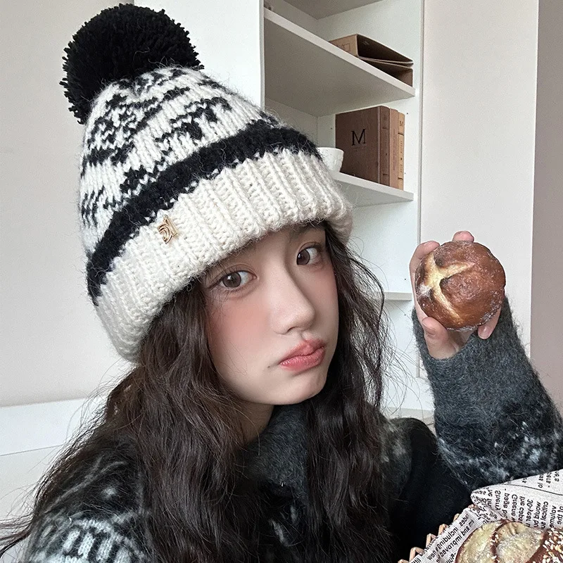 Russian Knitted Woolen Hat Women's Winter Thick Warm Ear Protection Hat 3