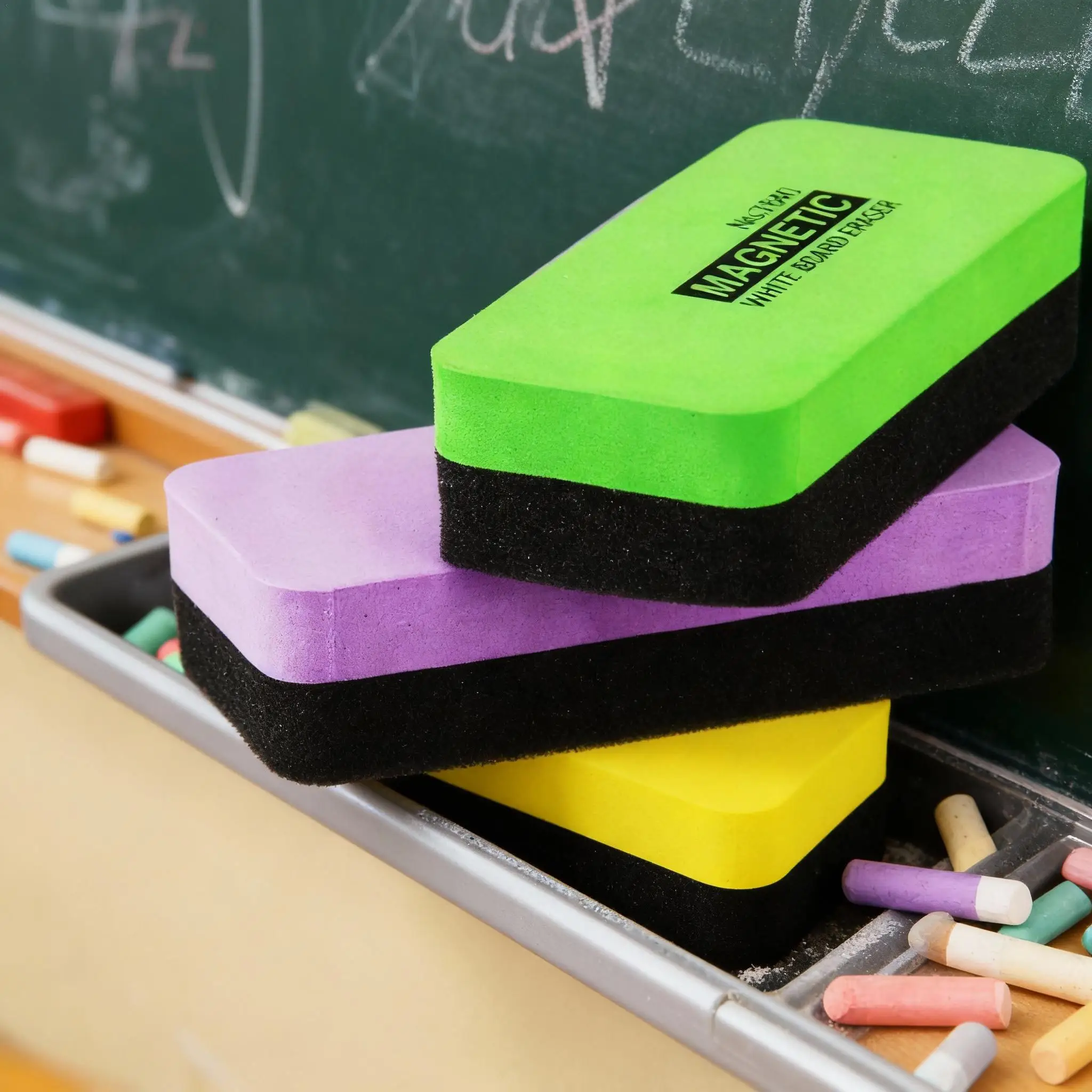 1PCS NEW High-end 1PC Magnetic Blackboard Chalkboard Whiteboard Eraser Duster White Black Chalk Board Cleaner Supplies
