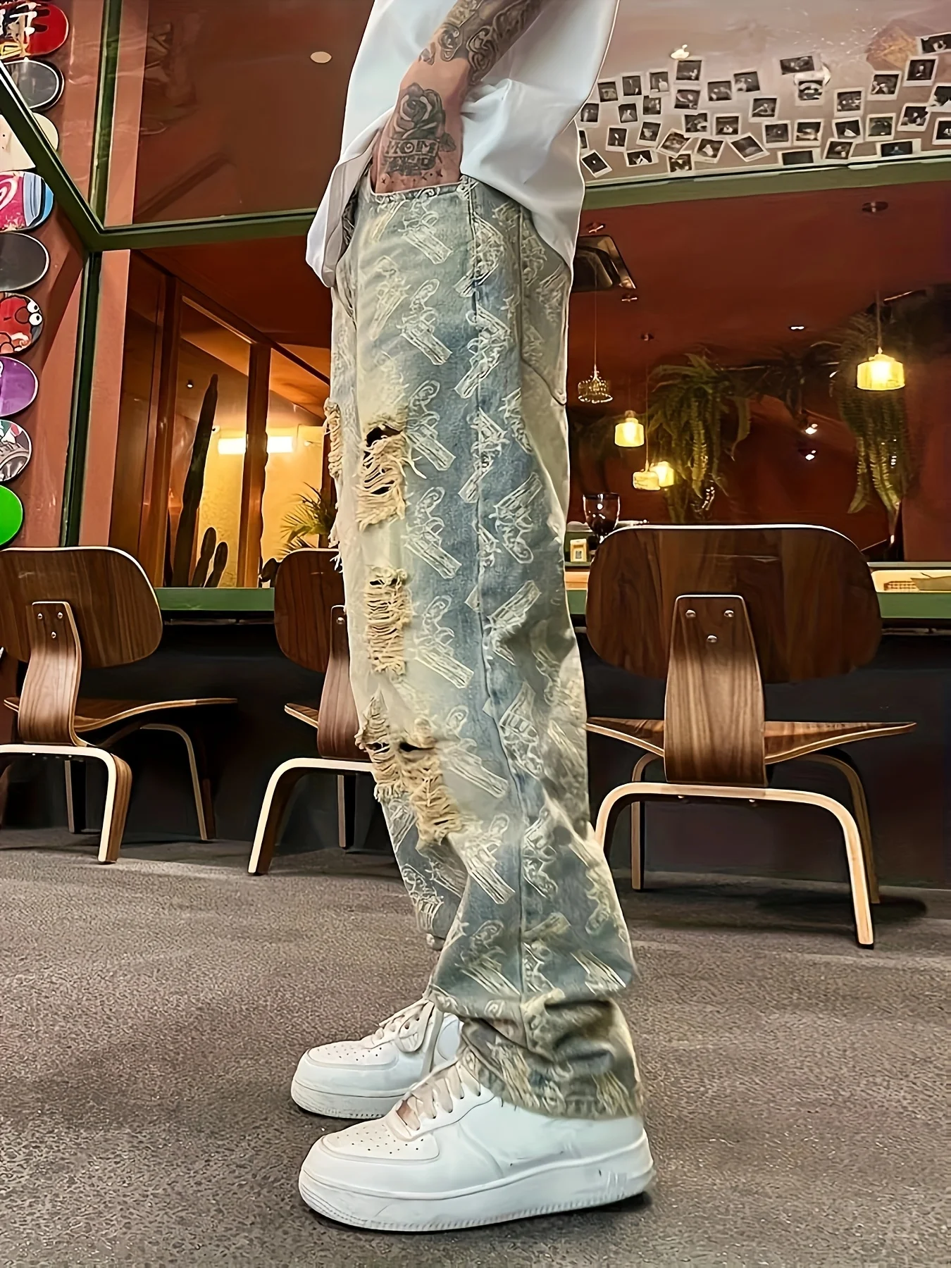 American Street Style Washed Distressed Ripped Jeans für Herren Frühling und Herbst gerade lose europäische und amerikanische High Street Vibe Style lange Hosen