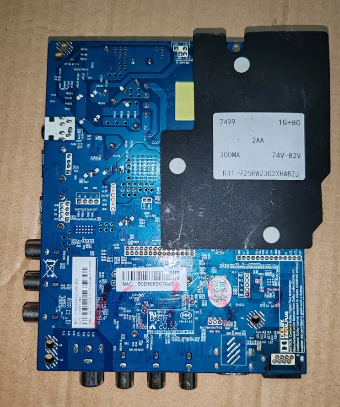 تم اختبار اللوحة الأم لتلفزيون شبكة WIFI CV9255-A32 مع الصور المادية لـ 1+8G 300ma 35-50v