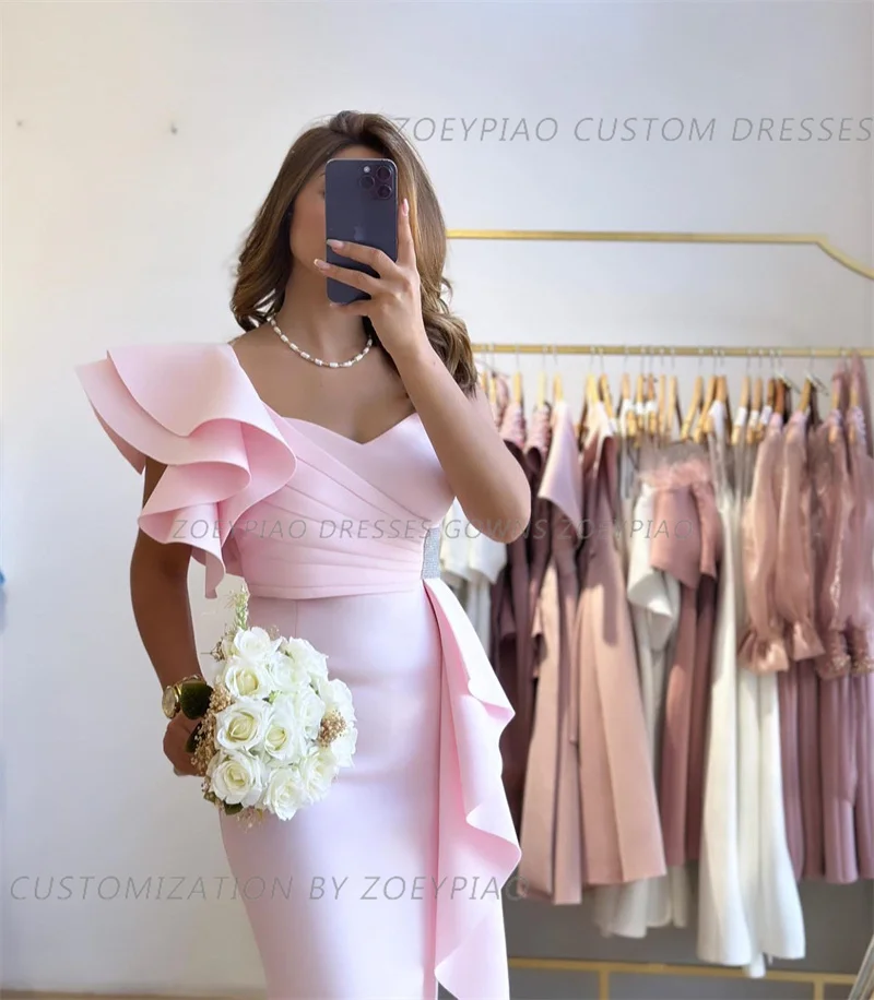 Rosa claro de um ombro babados vestidos de baile, vestidos casuais formais, festa curta noite, cetim de fada, verão