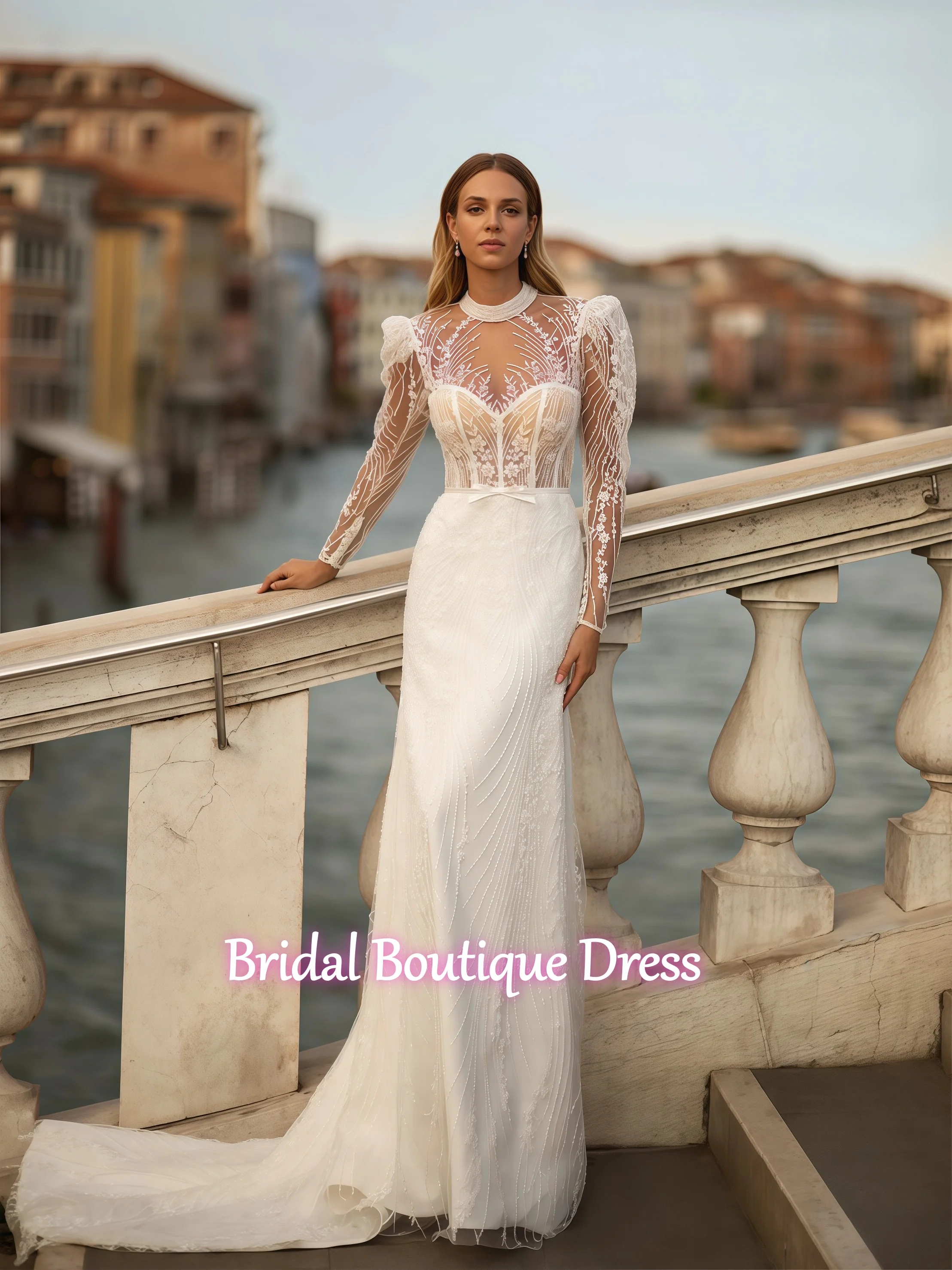 Abiti da sposa a maniche lunghe con collo alto e treno staccabile squisito personalizzato per la sposa Abito da sposa con perline brillanti
