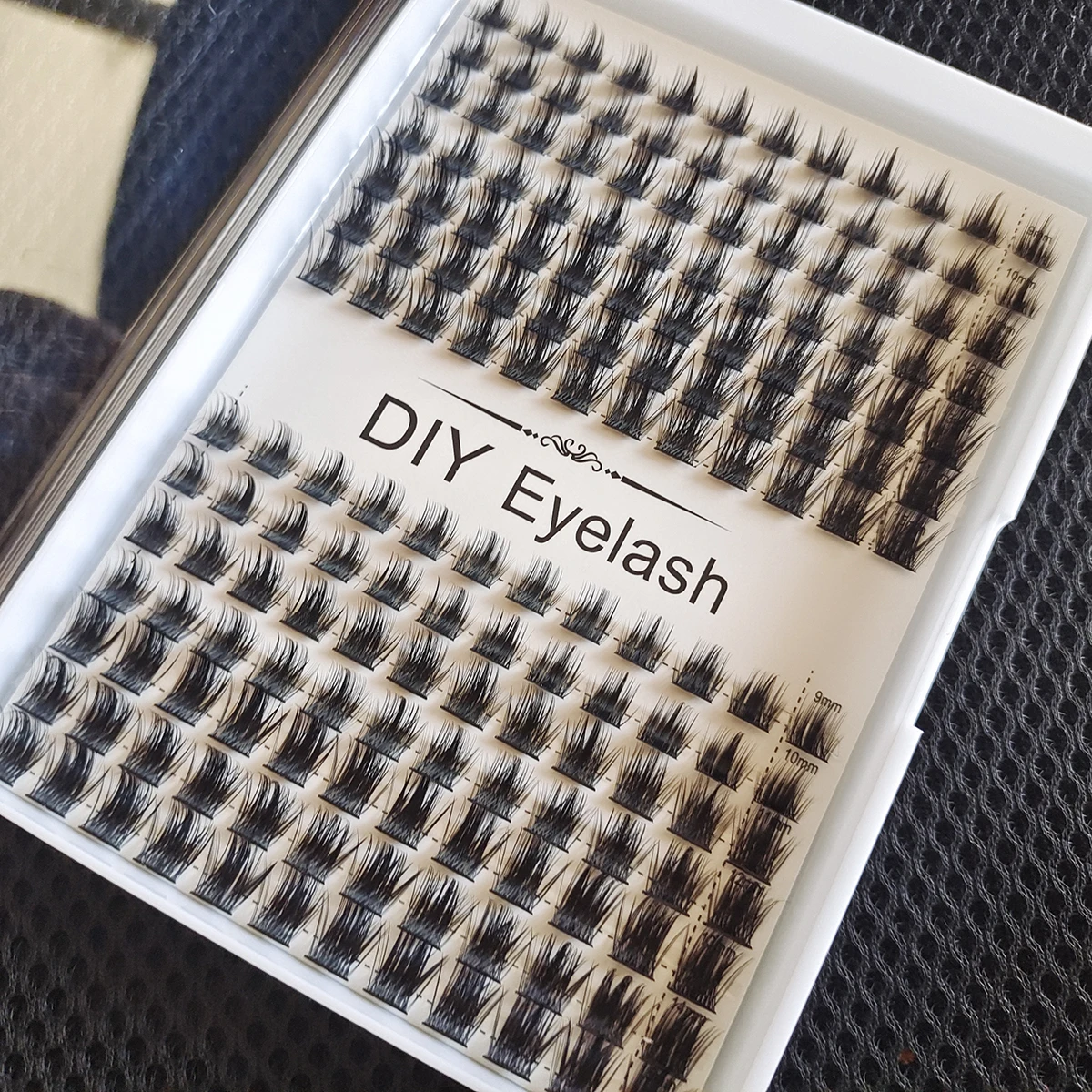 Private Label DIY Cluster Fake Lashes Kit Benutzerdefinierte natürliche Wimpernverlängerungszubehör Falsche Wimpern Set mit Kleber und Pinzette