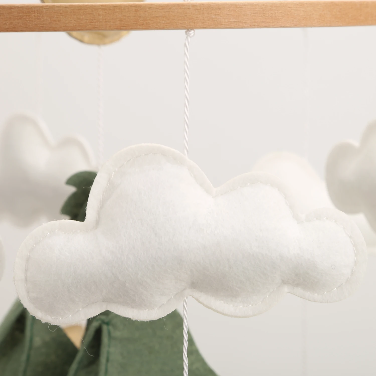 لعبة دراغون بيبي بوي المتنقلة فانتسي لحضانة الأطفال المتنقلة القمر الذهبي والنجوم المعلقة هدية استحمام الطفل #5