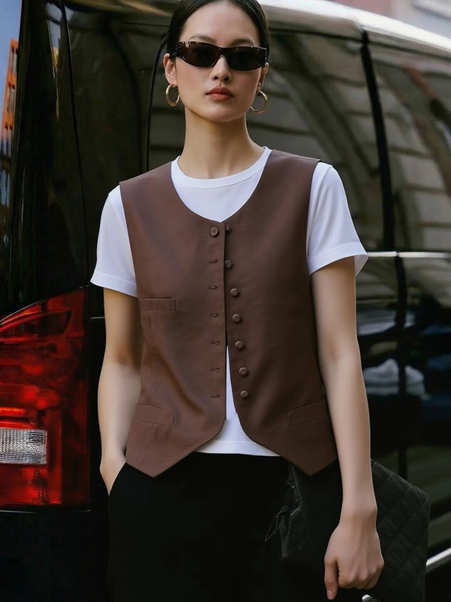 

Винтажный женский жилет Ele: модный, для многослойных образов, для работы, средней мягкости, стандартный крой, весенний тренд