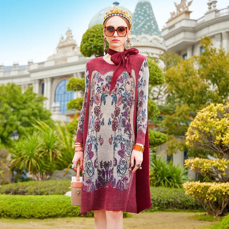 Pleated Dress Women Spring 2023 New High end Fashion Print Dress Loose Mid length Dress O Neck Long Sleeve Dress Female Tops