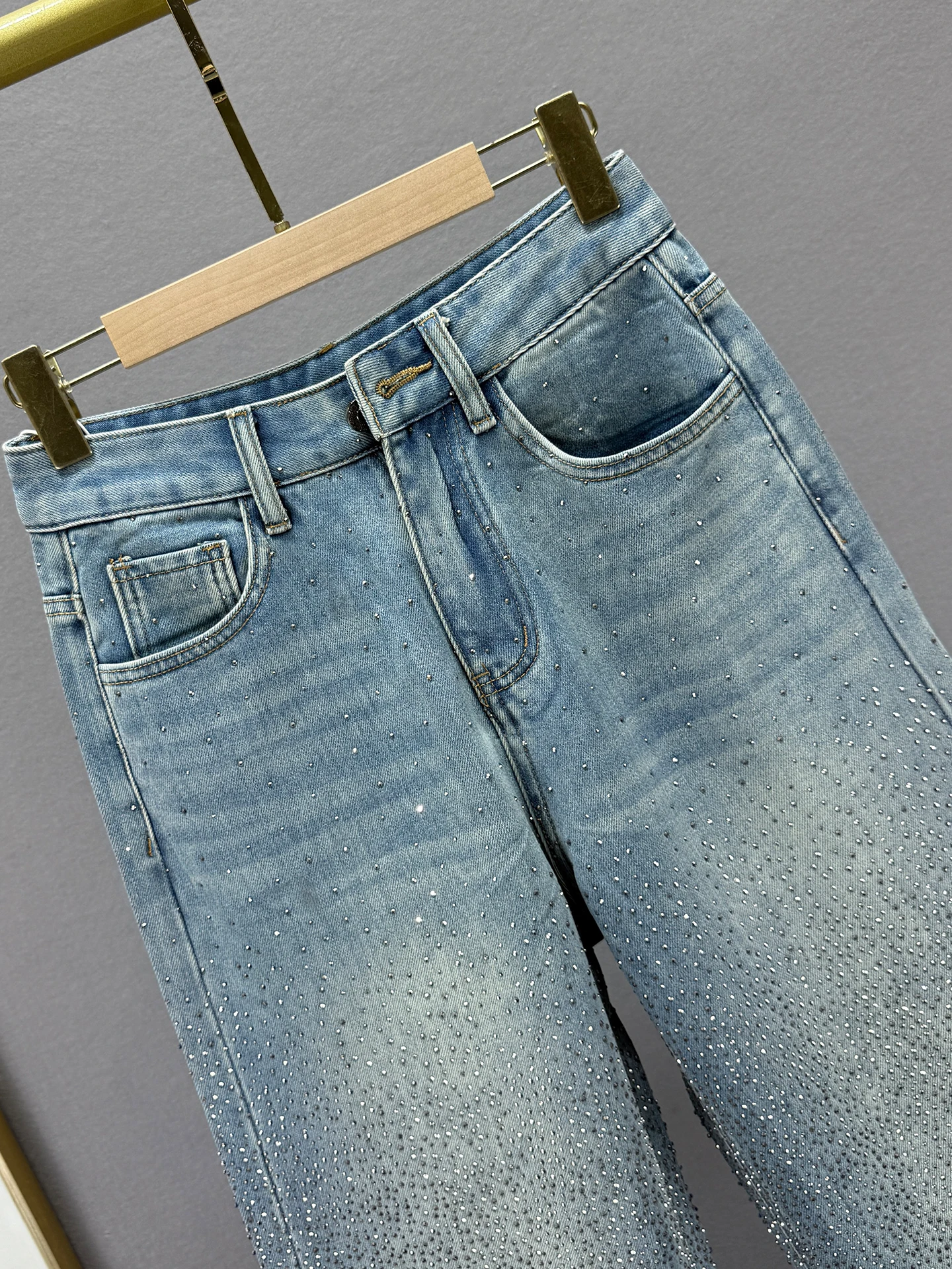 Fleece-Lined Jeans for Women, Wide-Leg Pants, Winter New High-Waisted Loose Slimming Heavy-Duty Rhinestone Floor-Length Trousers