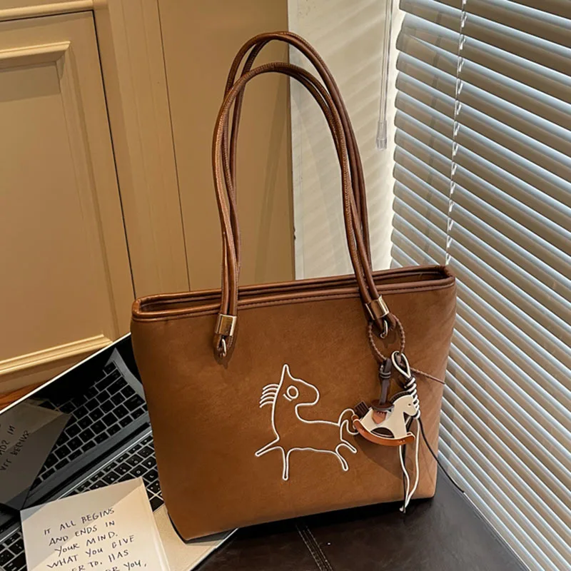 

Versatile Fashionable Crossbody Bags for Women Shoulder Bags Large Capacity Women Underarm Bag Designer Bags Purse and Handbags