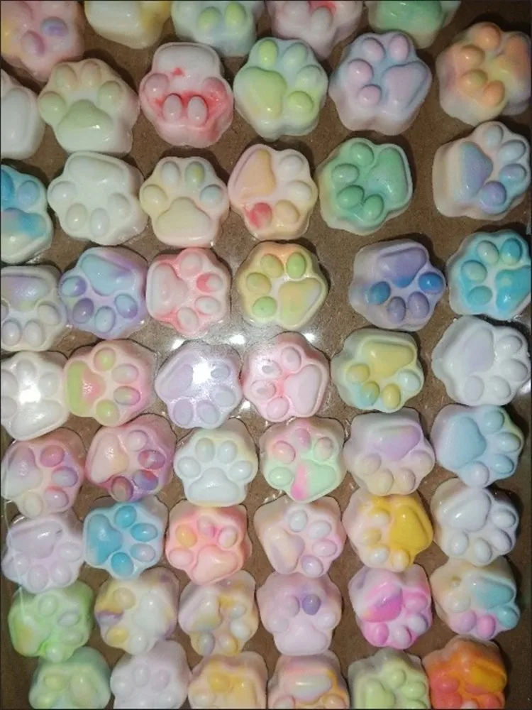 50 個のカラフルなミニ猫の足かわいいソフトカラフルなキャンディ猫の足抗ストレスストレスリリーフおもちゃ遅いリバウンド減圧おもちゃ