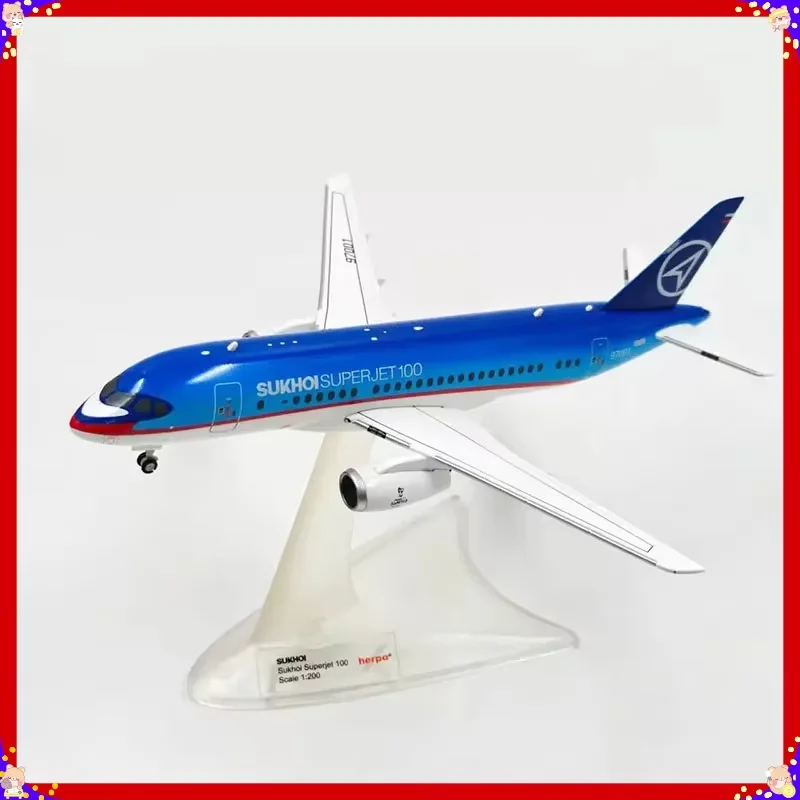 

Модель самолета HERPA Superjet 100 в масштабе 1/200 (95001 572880) из сплава для коллекции, демонстрации и подарка
