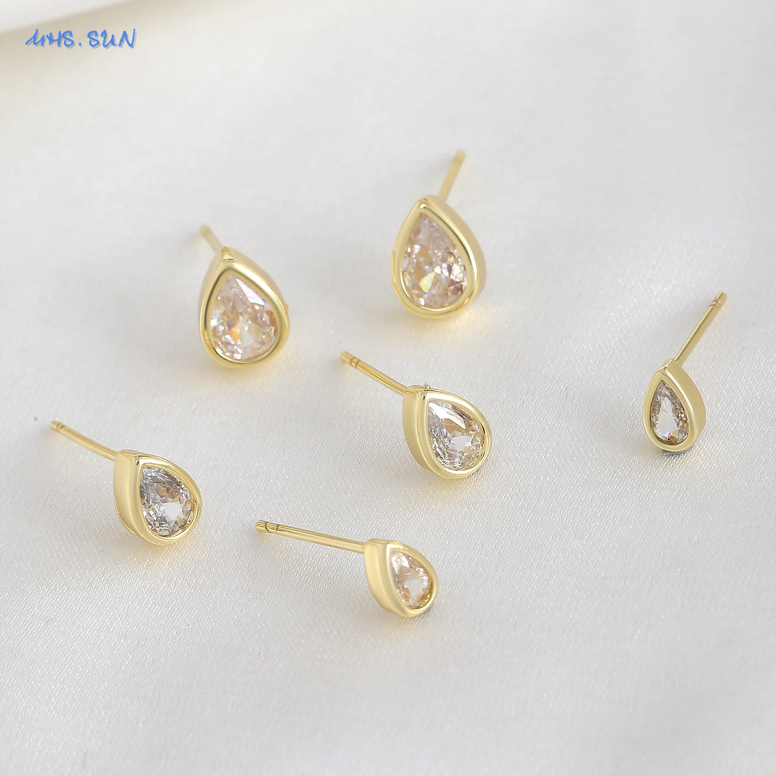 MHS.SUN Fashion Water Drop Zircon Stud Earrings for Women 3 Sizes Gold Plated Luxury Top Quality Earring Jewelry Couple Gifts