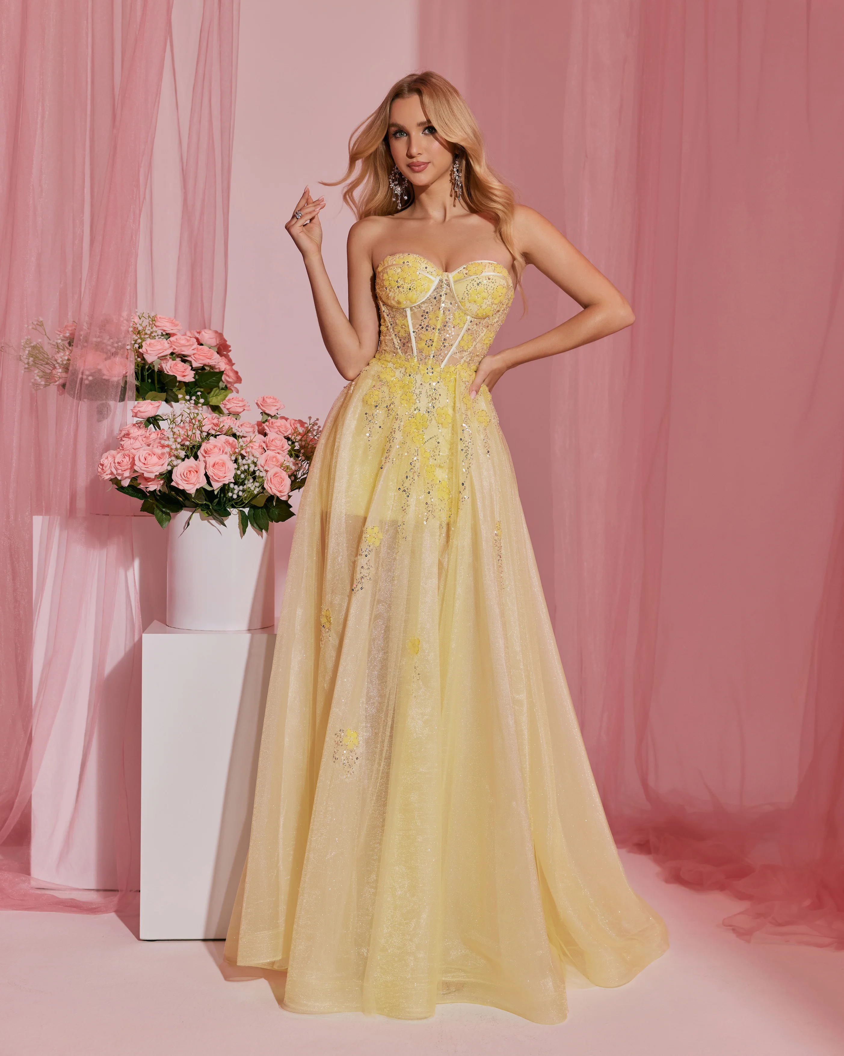 

Shalimar Zhang Women's Yellow Evening Dress Sexy Fashion Luxury Party Wedding Gown Customizable Ladies Attire